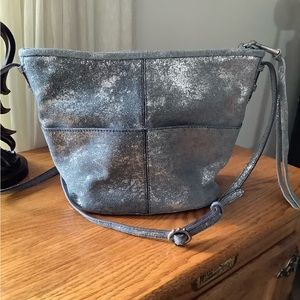 Aimee Kestenberg silver effect blue gray leather crossbody shoulder bag NWOT